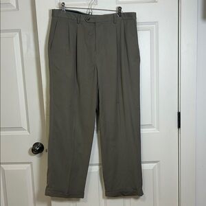 Geoffrey Beane Tan Dress Pants size 36/29 pockets and cuffs